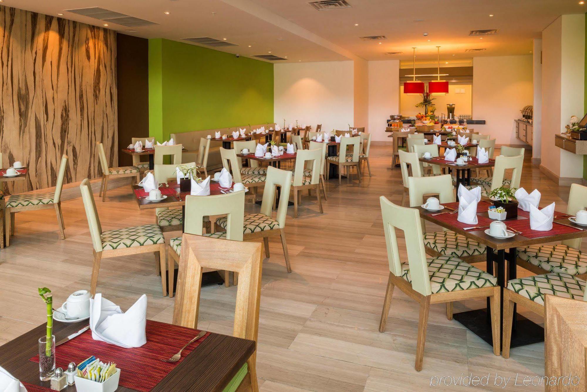 Hilton Garden Inn Barranquilla Barranquilla  Exterior foto